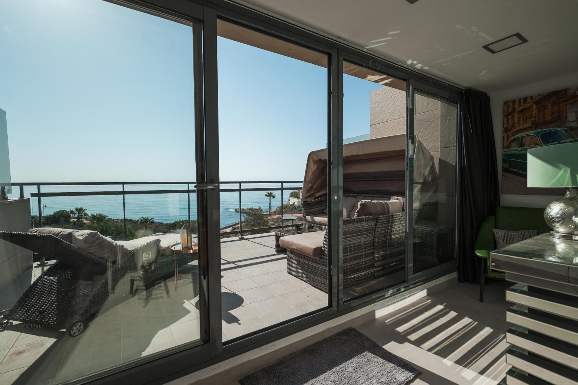 Апартаменти Bs Luxury Estate Ел-Кампельйо Екстер'єр фото